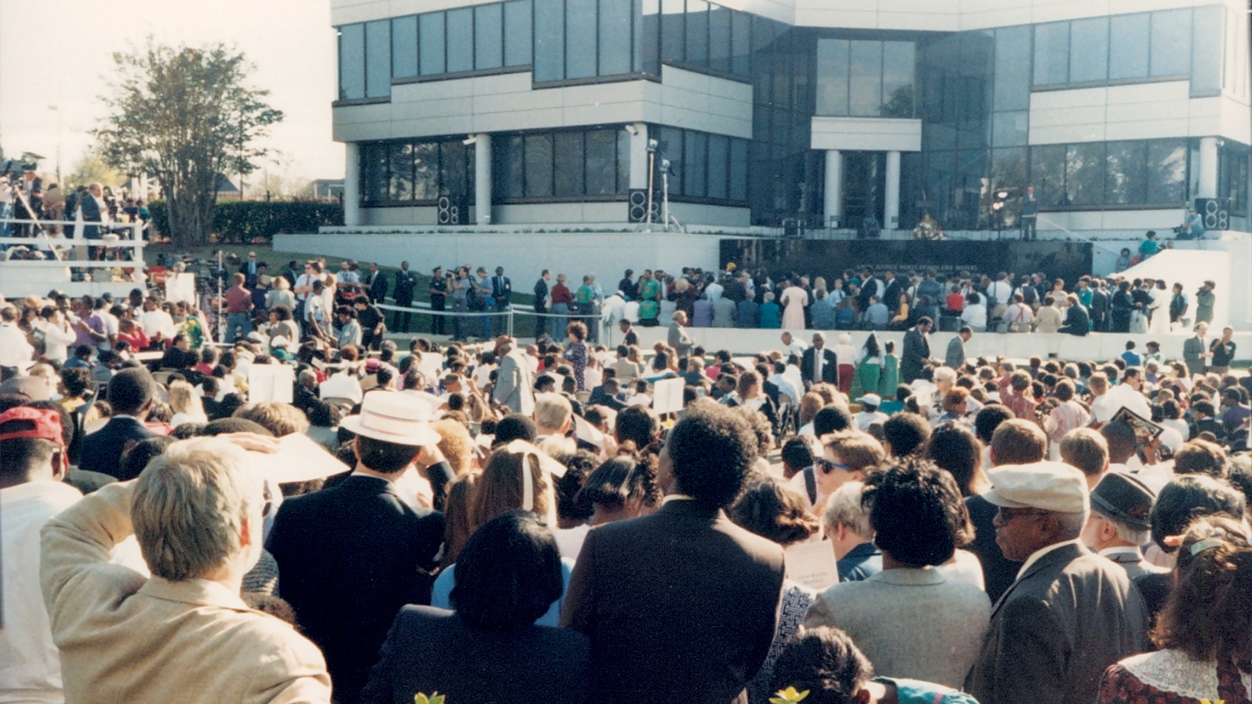 Civil Rights Memorial commemorates 30 years Southern Poverty Law Center