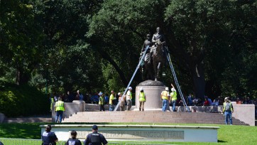 removal of a Confederate statue