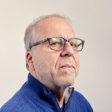 Bennett Grau