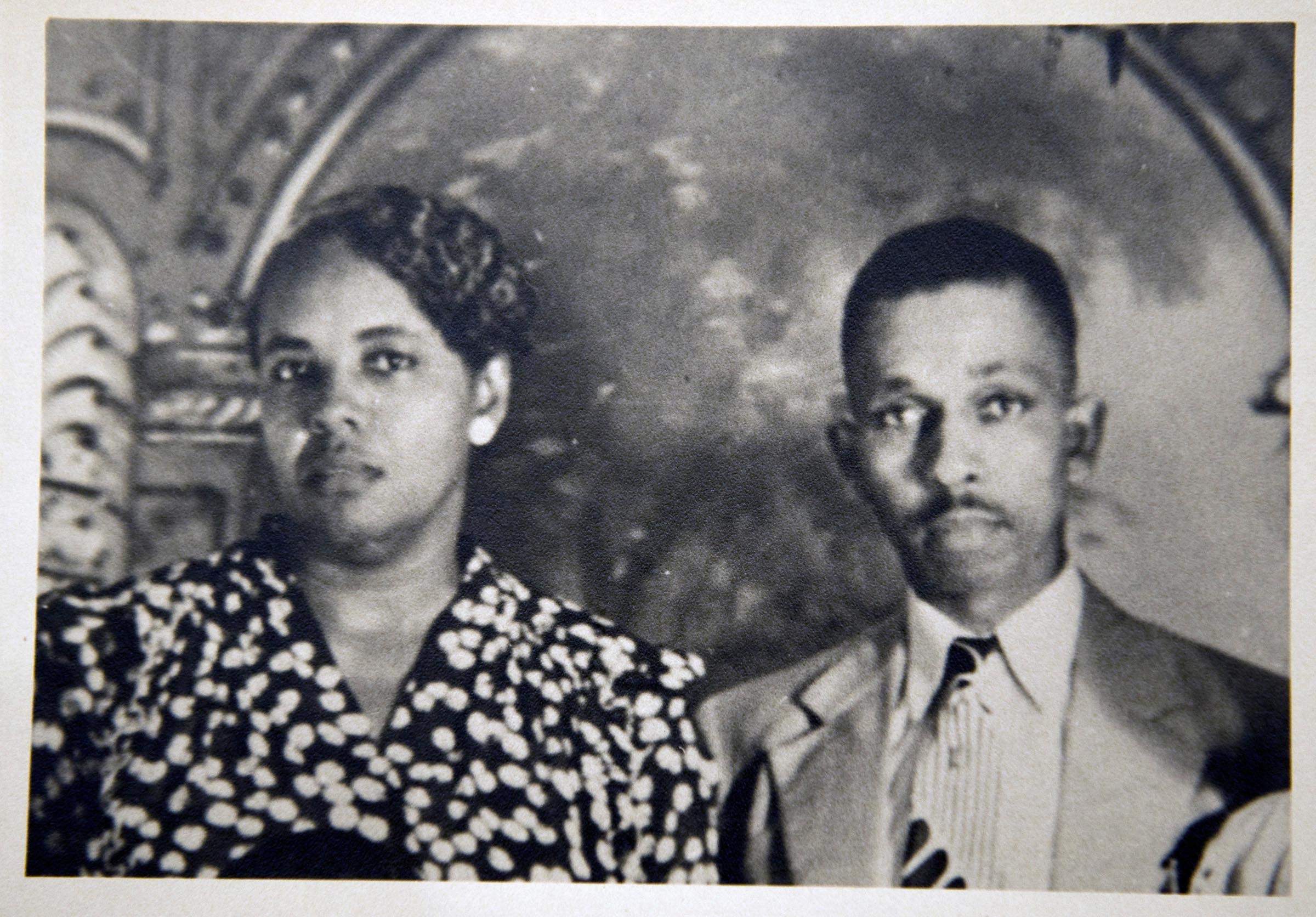hariette-harry-moore-florida Black and white image featuring a woman and man.