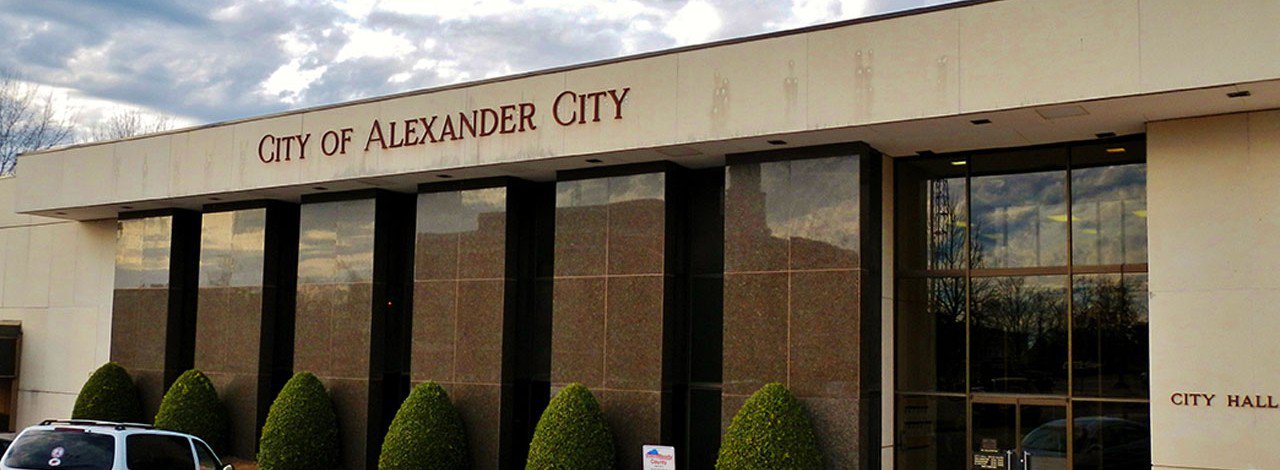 alexander_city_alabama_city_hall-splc