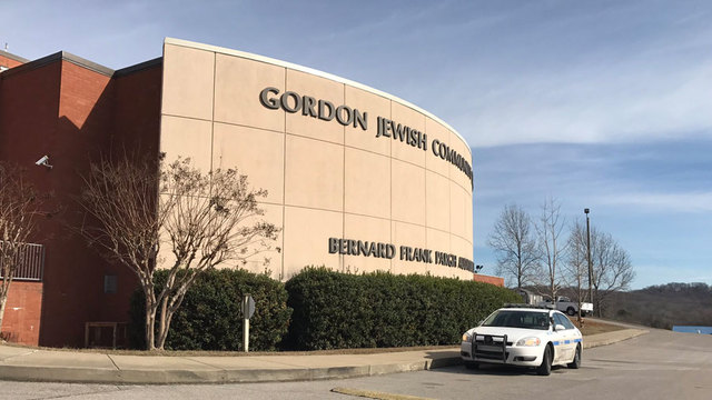 gordoncenter2_1483988004577_52870139_ver1