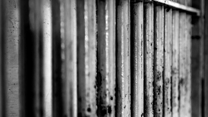 com_bail-industry_720