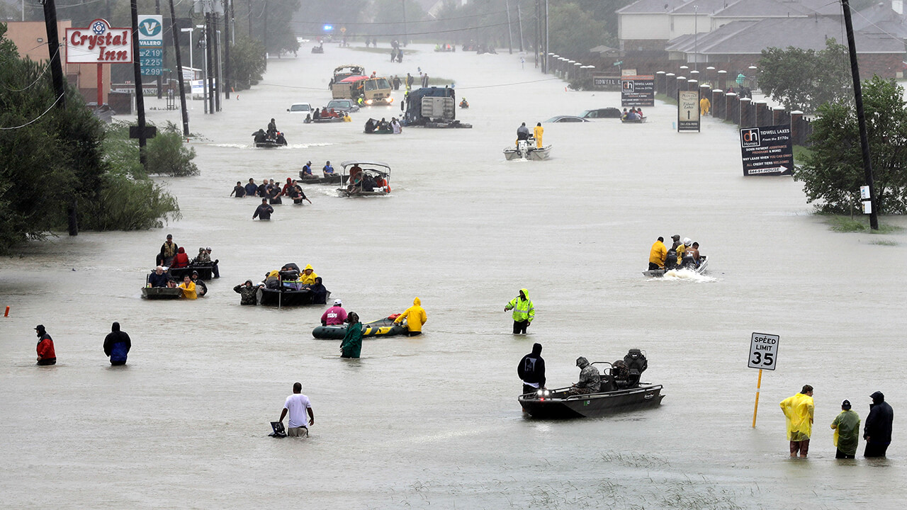 wr_harvey_rescues_ap_17240749664716