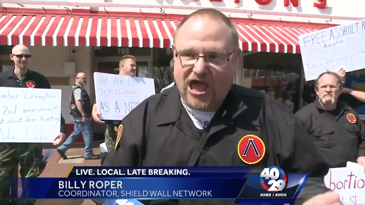 111hw_billy-roper-in-arkansas-march-for-lives-rally-032718-3