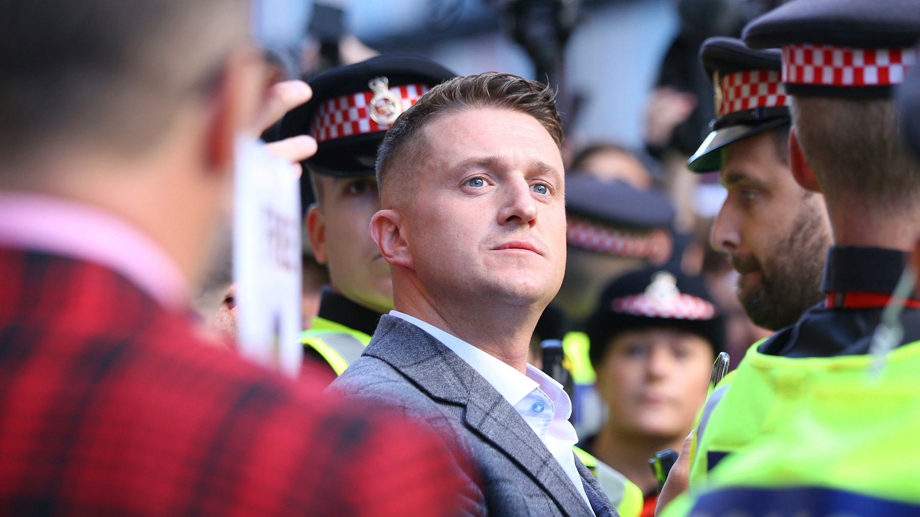 hw_tommy-robinson-103118