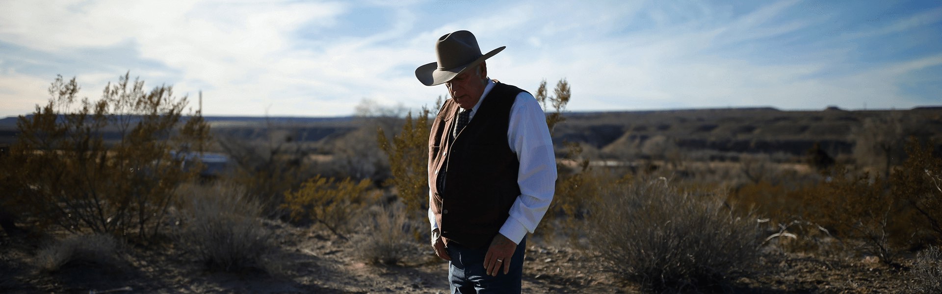 com_terror_from_the_right_2016_bundy_ap231023715949_breaker