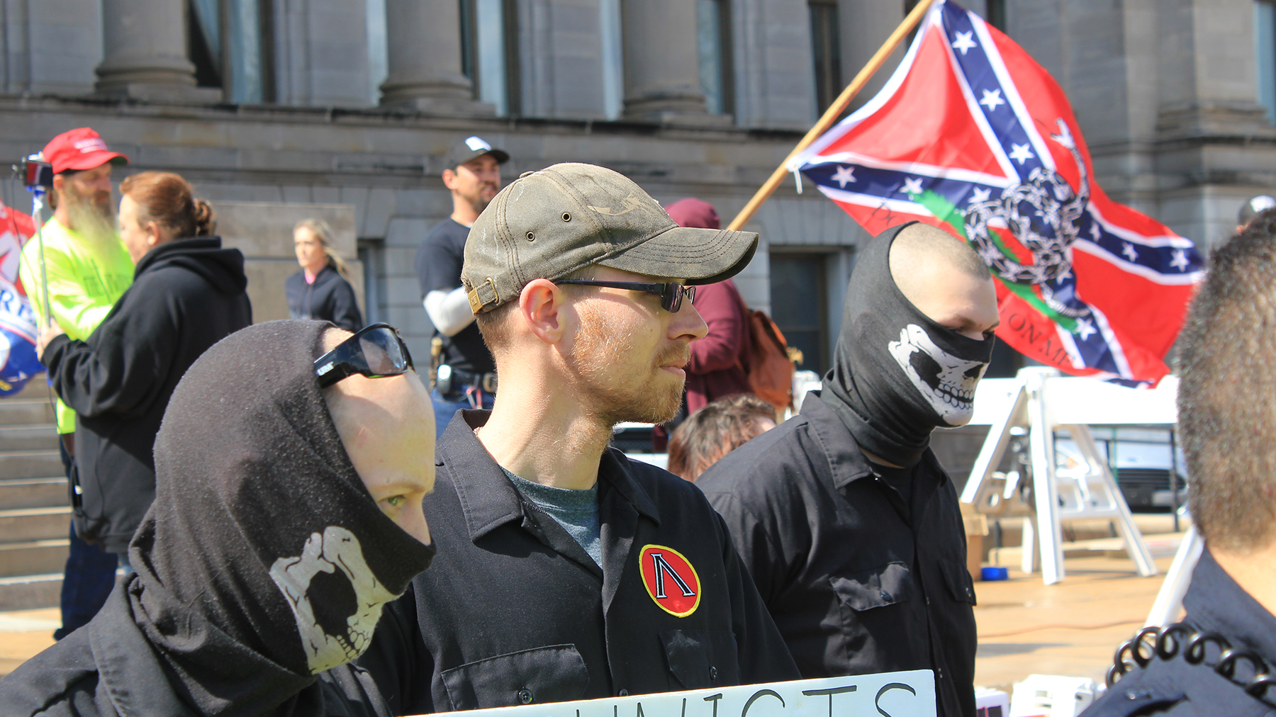 hw_hiwaymen-and-shieldwall-rally-together-in-arkansas-producing-a-confused-small-gathering-7