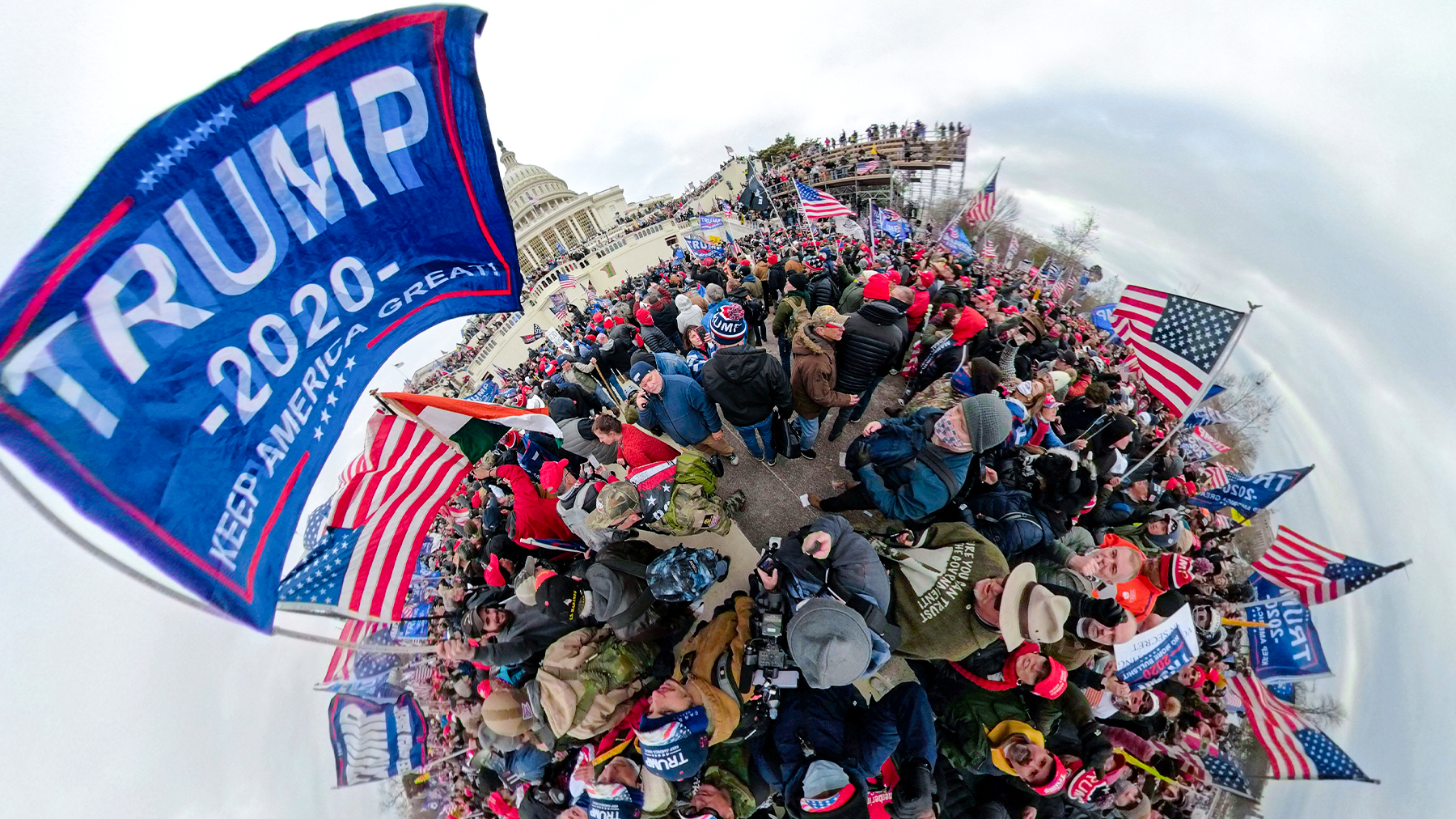 hw_capitol-seige-a-moment-of-mass-radicalization_011521