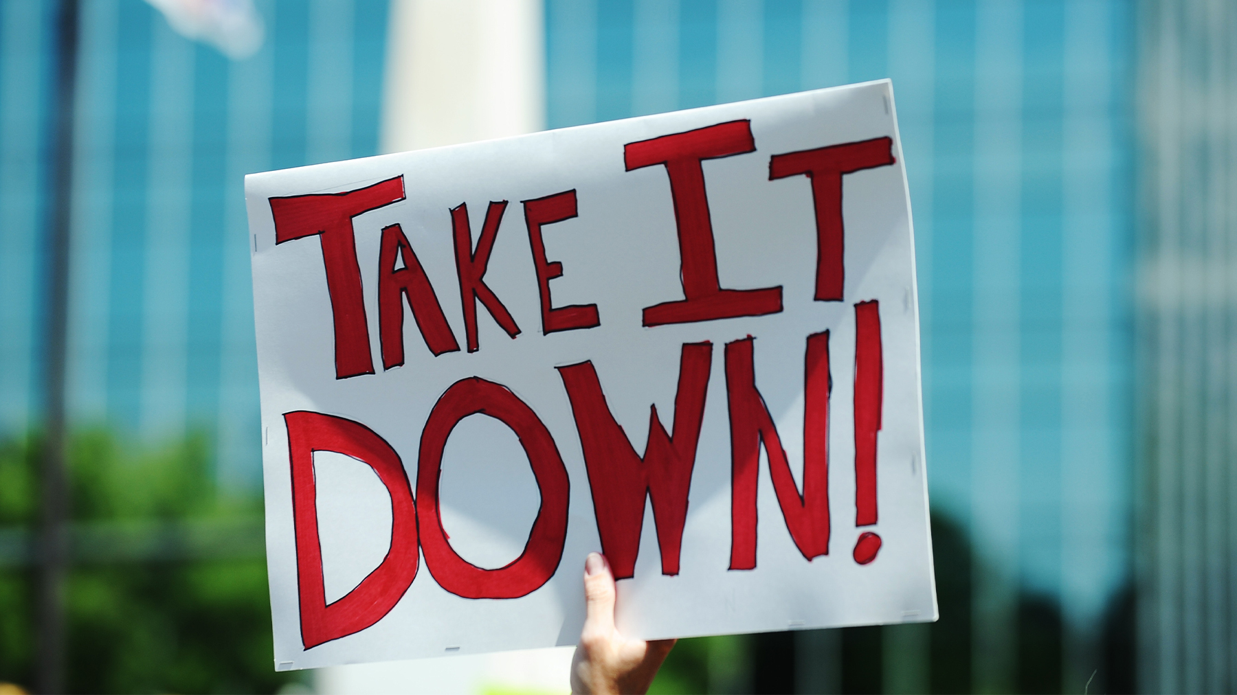 web_confederate-monuments_take-it-down_feb-2021