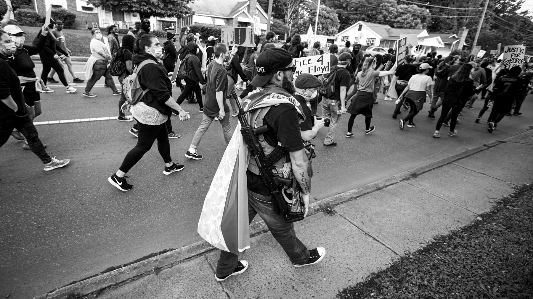 yih-2020-21_antigovernment-blm_bw_hero_getty1216297279