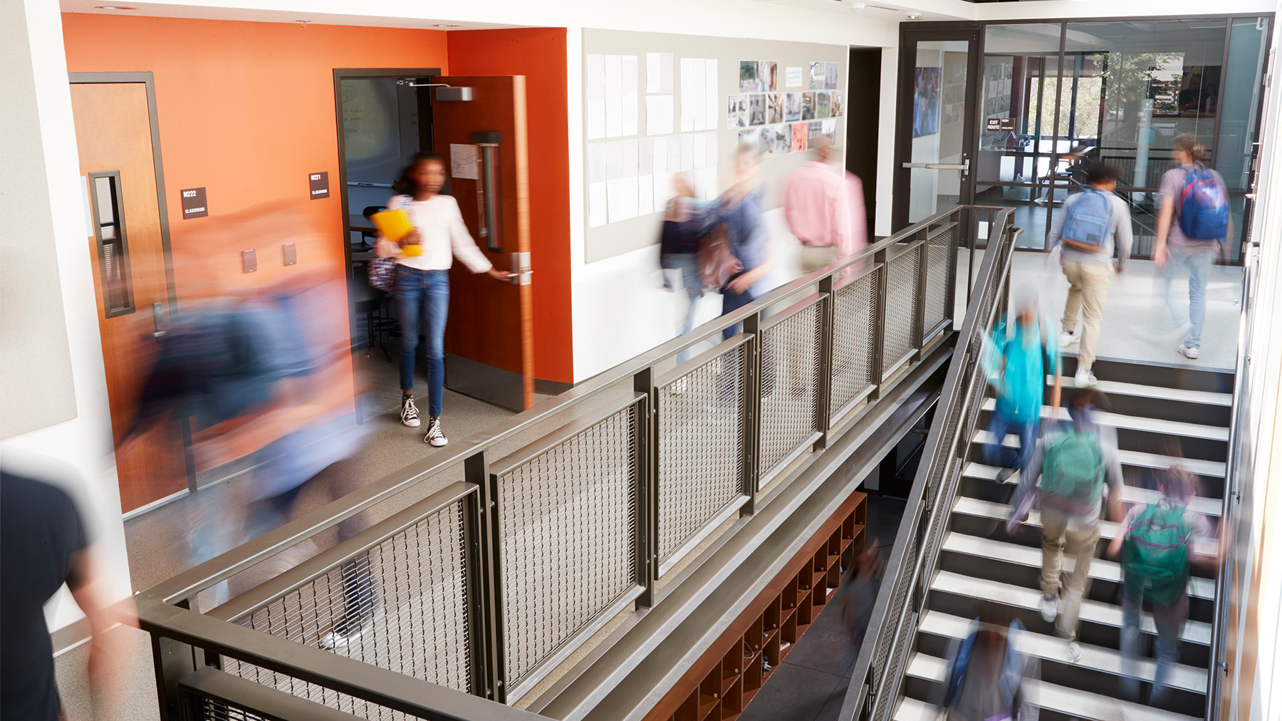 web_fl-school-masks_istock-976317922