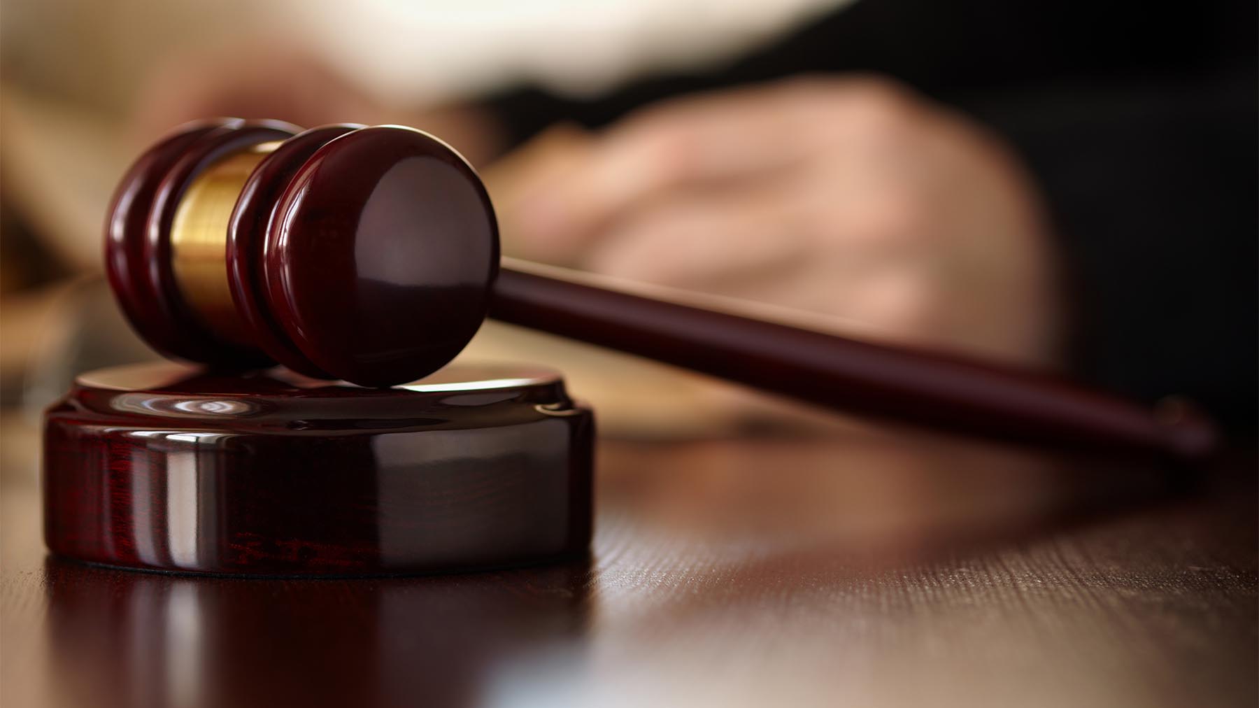 web_ms-supreme-court_istock-176810772-hero