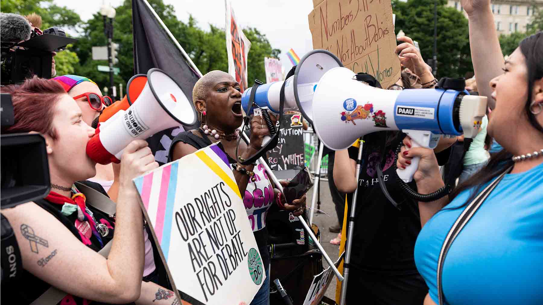 wr_roe-v-wade_gettyimages-1241436297
