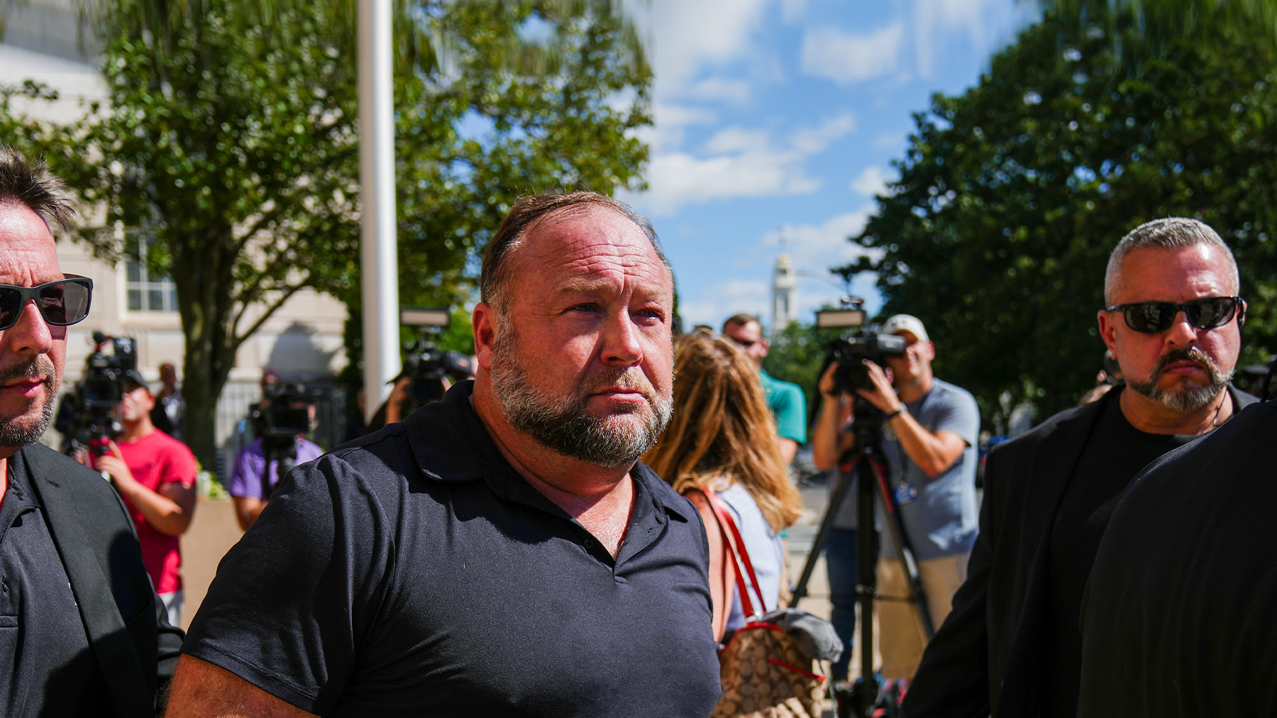alex-jones-must-pay-sandy-hook-families-almost-1b_101322