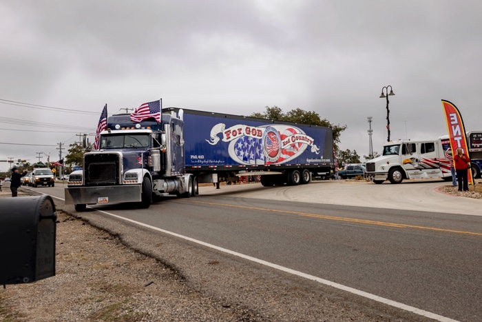 Convoy truck