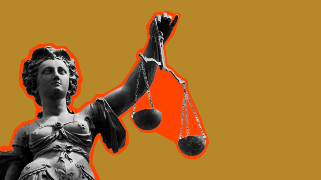 Dama de la Justicia. Estatua de una mujer sosteniendo una balanza.