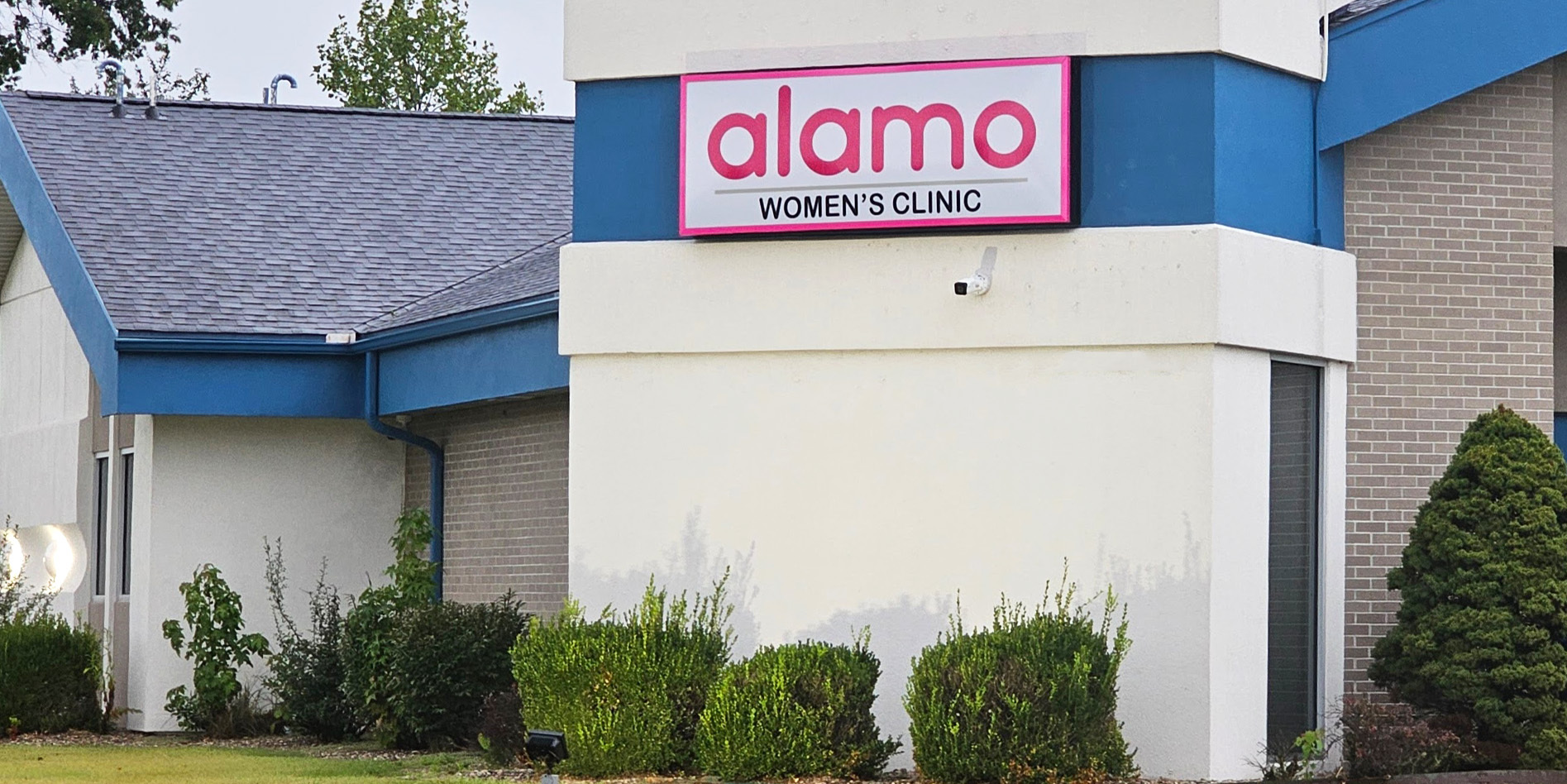 Three years after Alabama’s abortion ban, many must make tiring trips for care